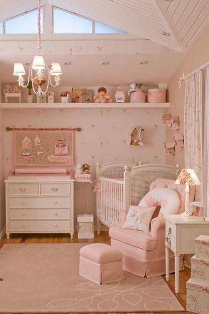 Комната для младенца девочки