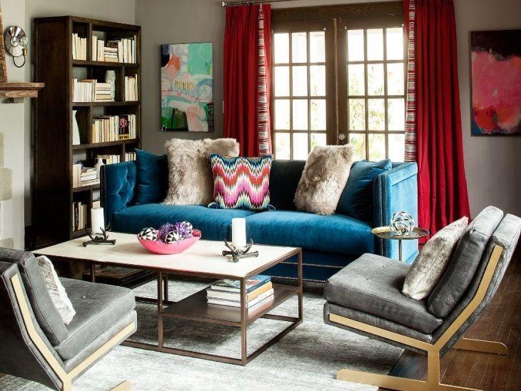 O poder dos sofás coloridos na decoração das salas
