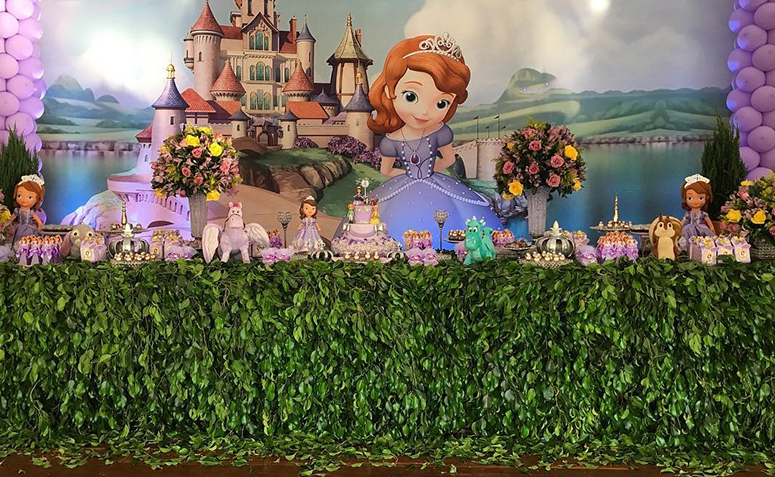 Bolo da Princesa Sofia - Delicias Caseiras Festas e Eventos