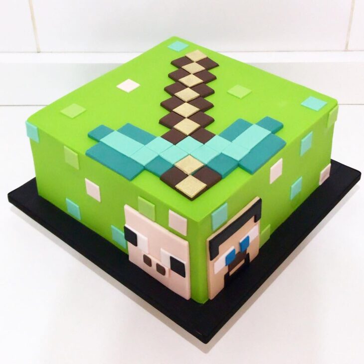 Bolo do Minecraft: + 40 fotos e dicas para festa infantil  Dicas para festa  infantil, Festa de aniversário minecraft, Bolo festa infantil