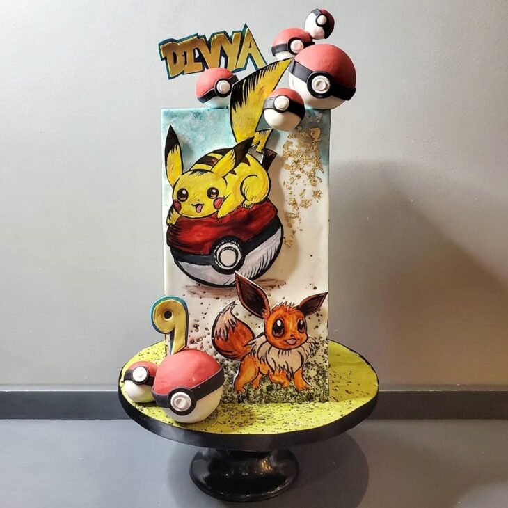 Topo de bolo de Pokemon personagens Monte você mesmo em Promoção na  Americanas