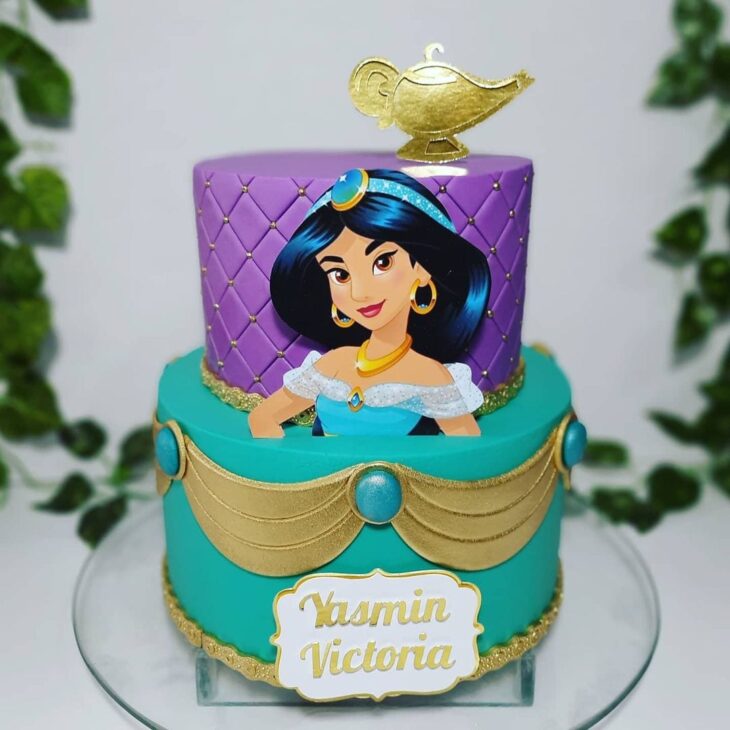 Bolo Princesa Jasmine